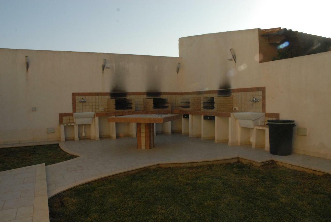 Oasi Tortuga Residence Piscina E Barbecue H24 Mazara del Vallo Buitenkant foto